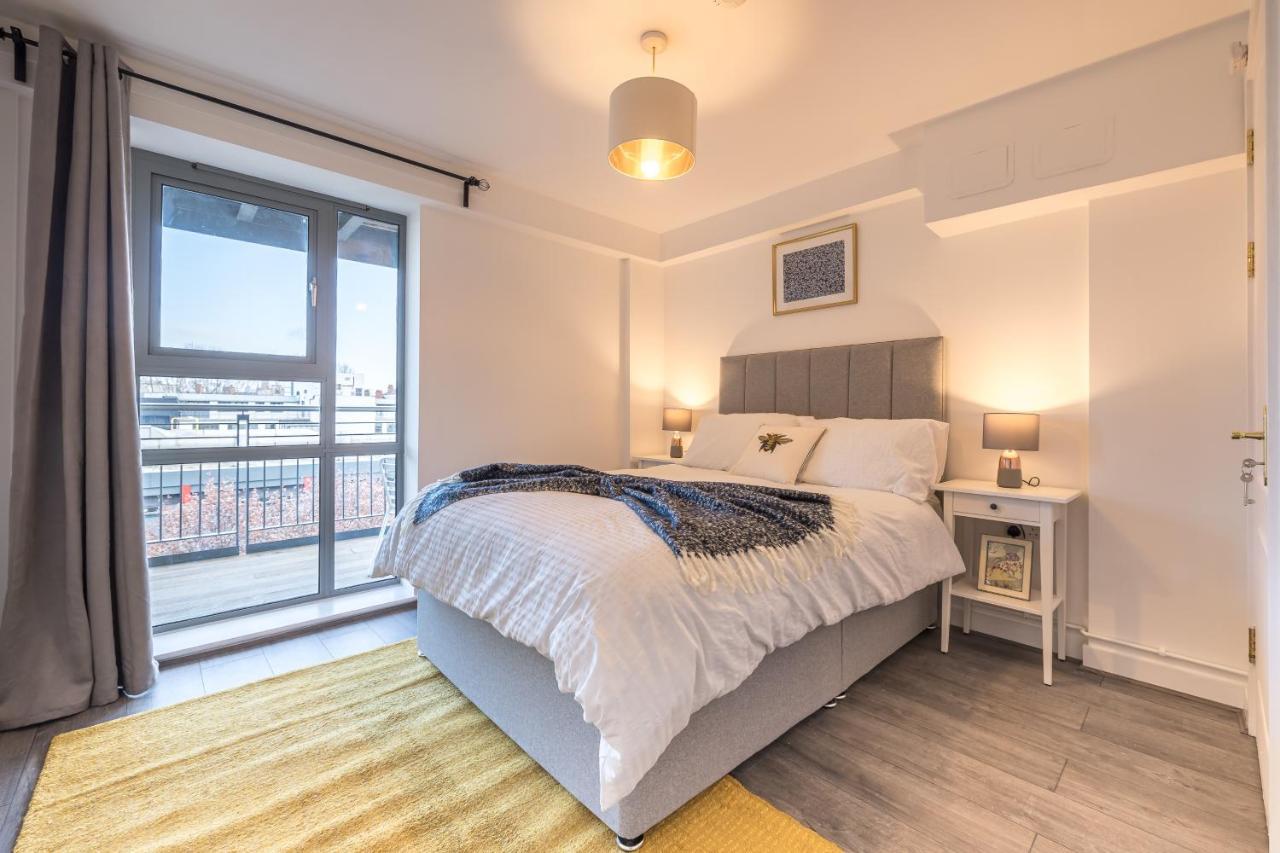 Nino Capital - Victoria Apartment ลอนดอน ภายนอก รูปภาพ